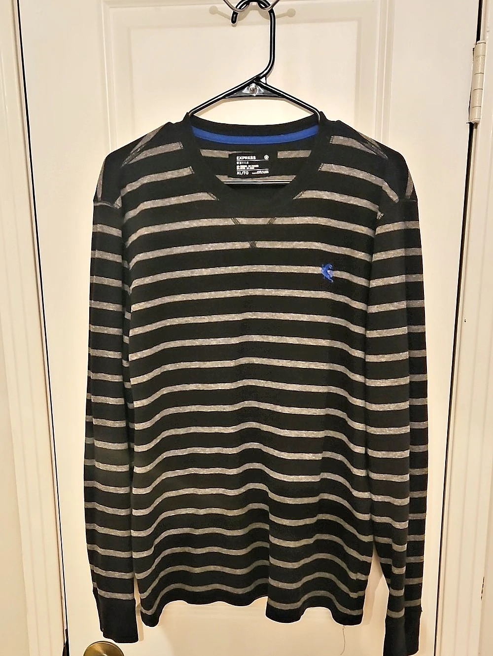Express Waffle Striped Long Sleeve in Black & Gray Size XL